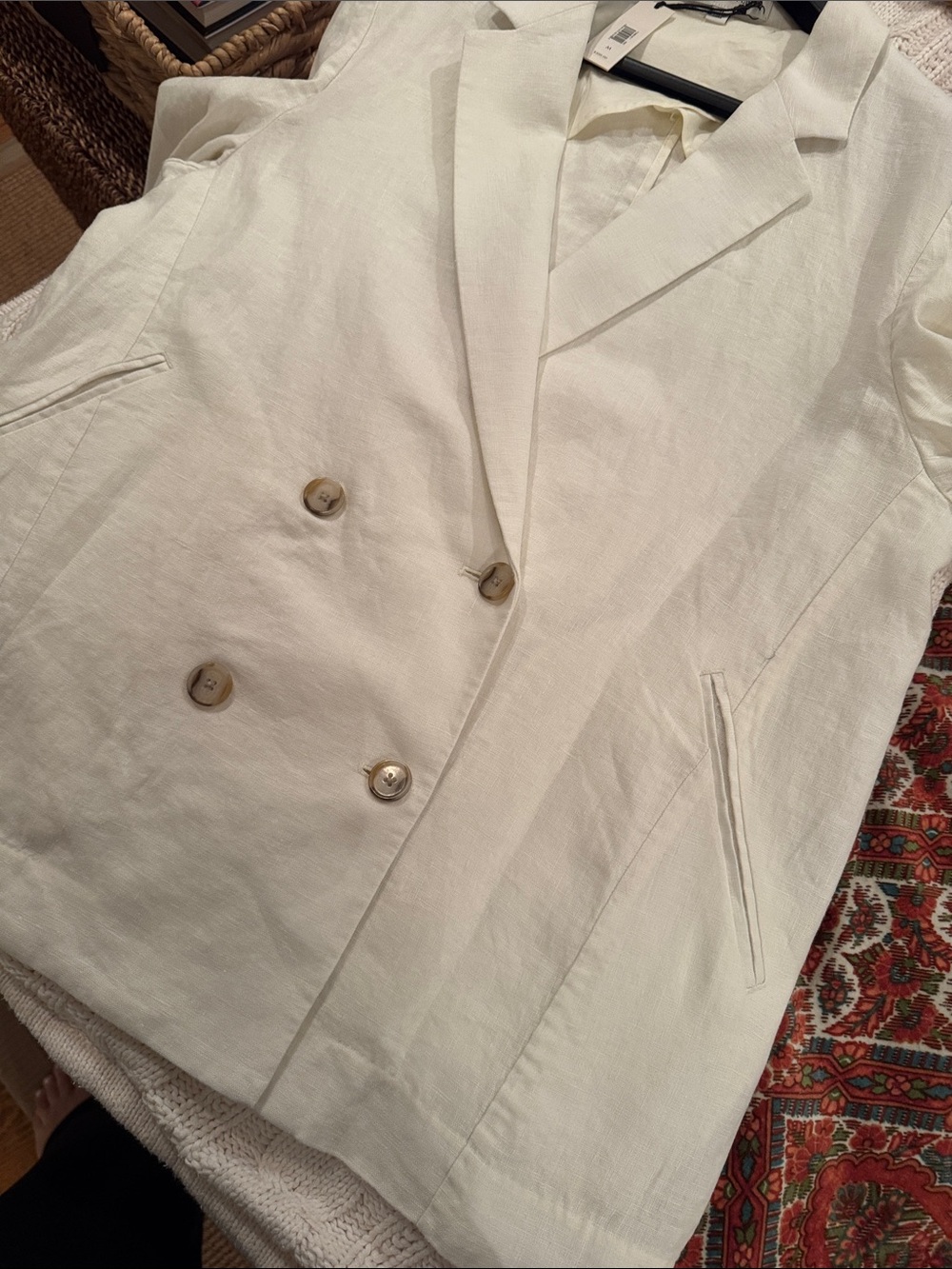 Banana Republic Relaxed Double-Breasted Linen Blazer 713668 - Picture 6 of 9